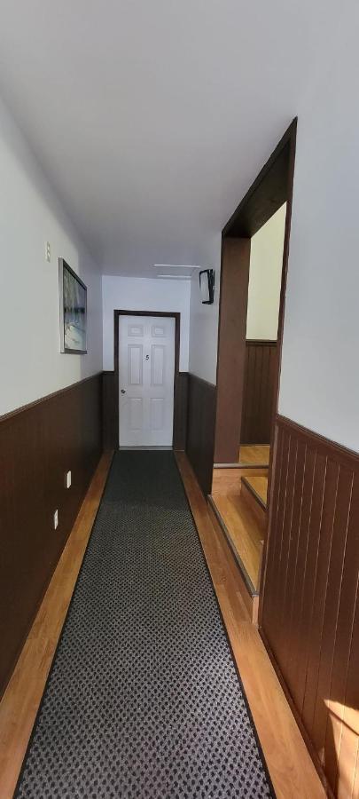 Hotel Fleurs Karaibes Saint-Alexandre-de-Kamouraska المظهر الخارجي الصورة